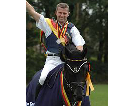 Andreas Dibowski hat mit dem einstigen Bundeschampion FRH Butts Avedon die internationale Vielseitigkeit in Boekelow gewonnen.